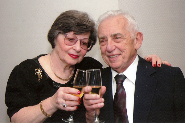 Arnold Friedman and his wife, Lili, at a party celebrating their 50th wedding anniversary. Toronto, 2009.