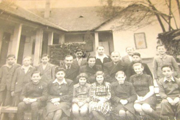 Ed (second row, far left) with other children at the orphanage. Vác, Hungary, October 1943.