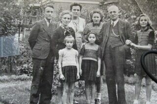 Ada with the van Breugel family her war family in Leerdam
