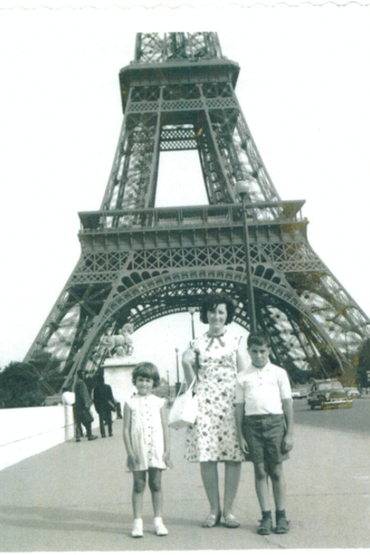 Berthe and her children, Pauline and Steve. Paris, 1964.