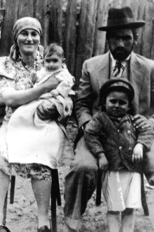 Yolanda’s mother, Helen, holding one-year-old Yolanda and Yolanda’s father, Ezra, with three-year-old Harry. Veréce, Czechoslovakia, 1938.