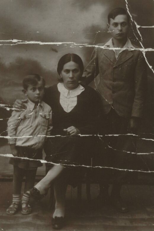 Morris at age five with his mother, Pashi, and his uncle Leibel. Brody, Poland (now Ukraine), circa 1938.