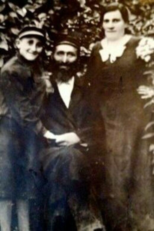 Louis (left), with his parents, Herschel and Ruchel Ziegler, in Poland before the war.